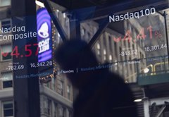 Critics accuse President Donald Trump of insider trading. Experts say that’s a stretch.