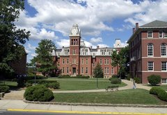 Has state's share of WVU funding fallen from 70% to 12% since 1980?