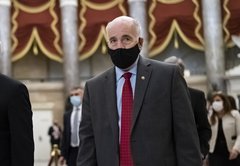Fact-checking conspiracy theories about the death of Michael Stenger, former Senate sergeant-at-arms